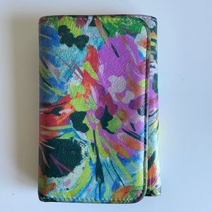 Hobo Jill Trifold wallet/ Sadie Floral